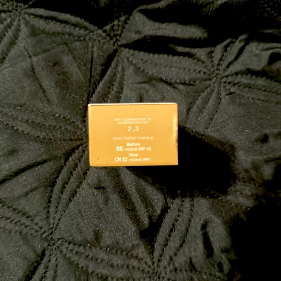 Clinique even better foundation make up the color is CN 52 . New original box. - Picture 2 of 3